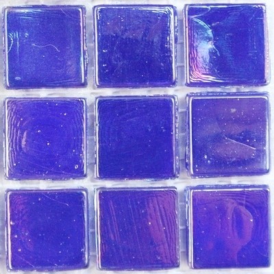 15mm: Opaline Iridised 15mm: Opaline Iridised