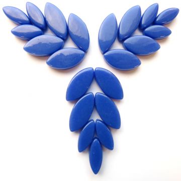 Petals: Warm Blue 067: 50g