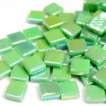  019 Iridised Meadow Green