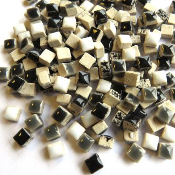 Micro: Monotone Mix: 50g