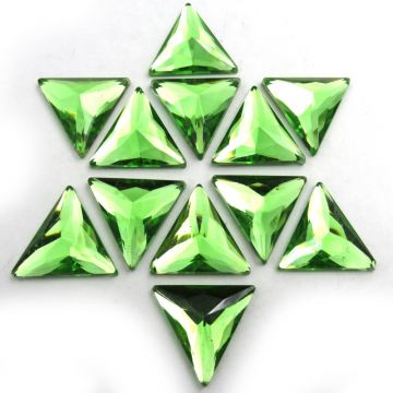 Crystal Triangle 22mm: Green