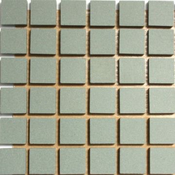 Vert Pale: 121 tiles