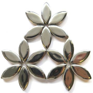 25mm Petal: H02 Silver 