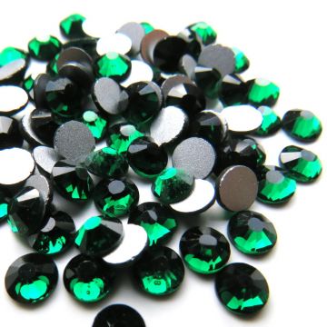 Rhinestone Emerald 4-5mm
