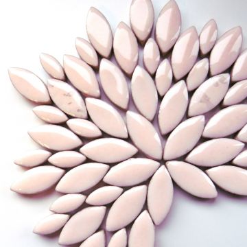 Mini Petals: H6004 Sweet Pink: 50g