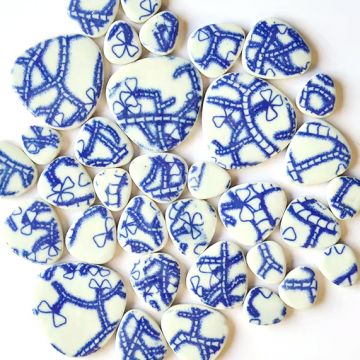 Loose Pebbles: Blue Roads: 04 (disc)
