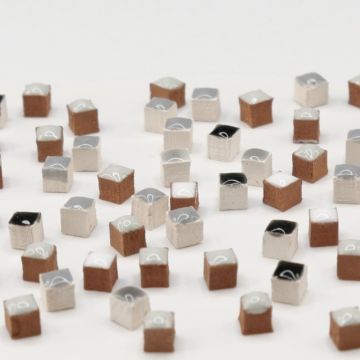 Nano 3mm: Noir/Blanc (500pcs)