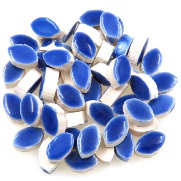 8mm Mini Petal: Bright Blue WB02 (+/-50 pieces)