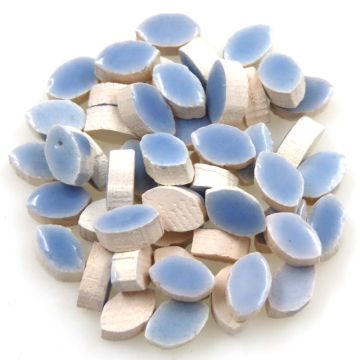 8mm Mini Petal: Wisteria, WB06 (+/-50 pieces)